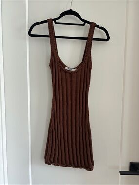 Ribbed Knit Mini Dress in Brown - NA-KD